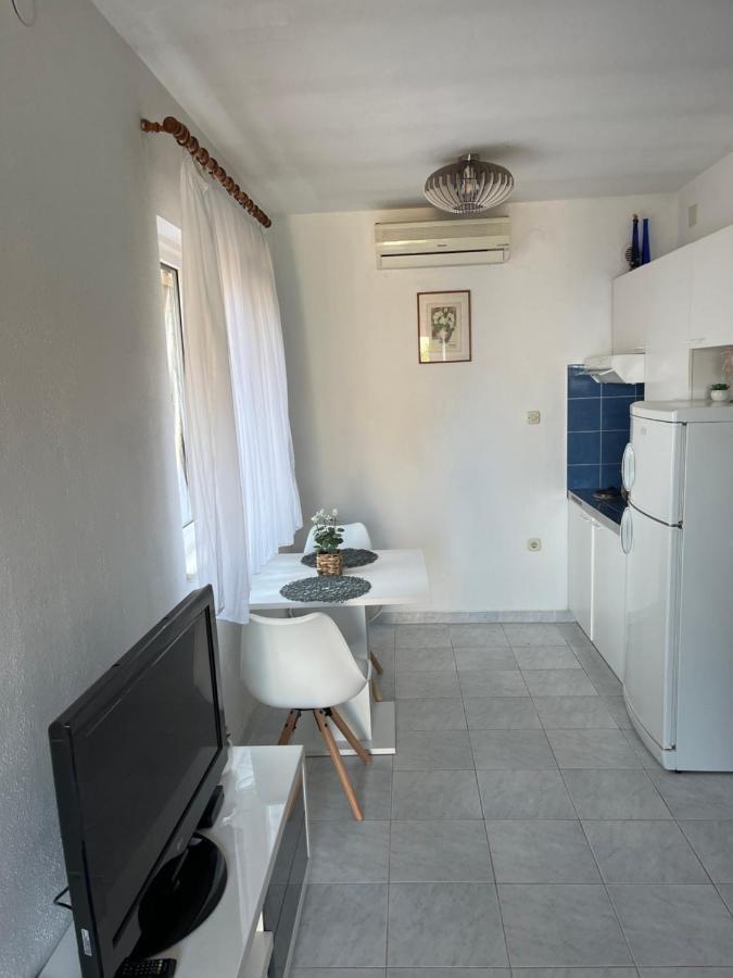 Apartments Despotovic 비스 외부 사진